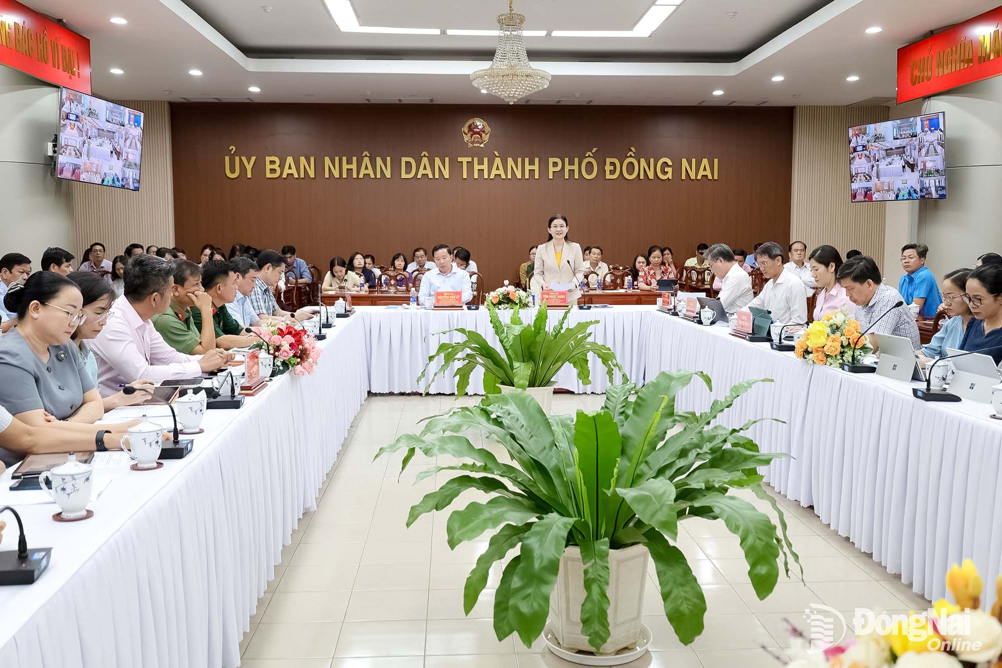 Hội nghị tổng kết 01 năm.jpg