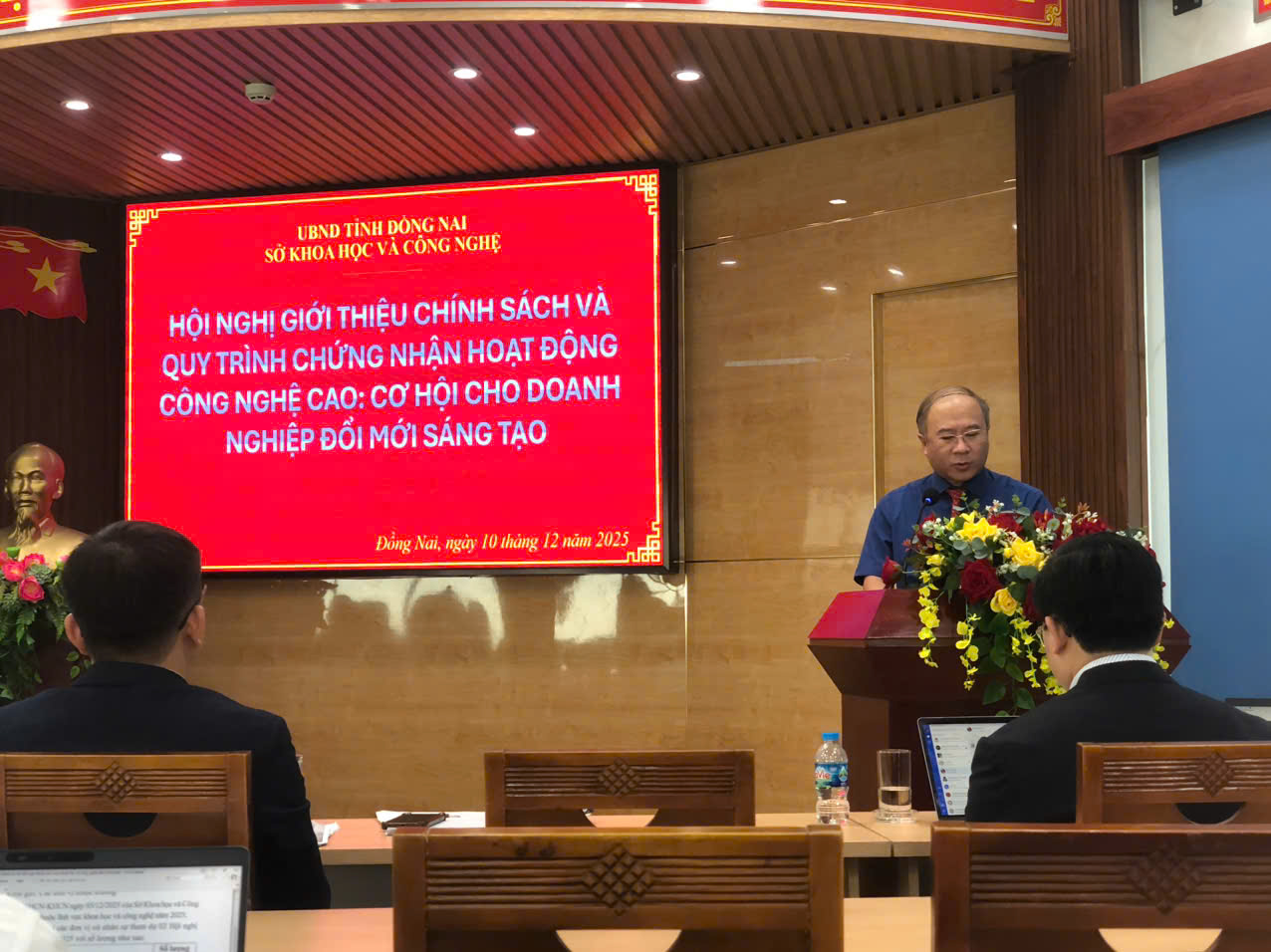 NGuyen Minh Quang pgđ SO KHCN.jpg