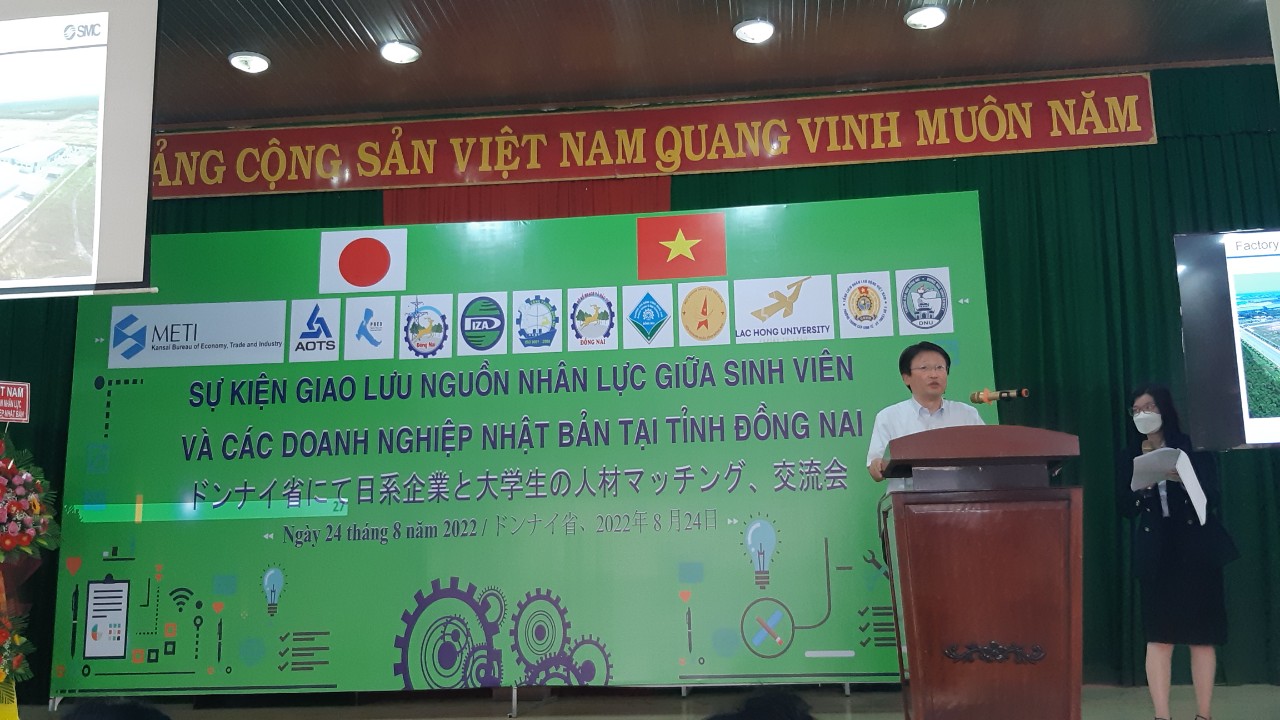 a882c96899885cd605995.jpg
